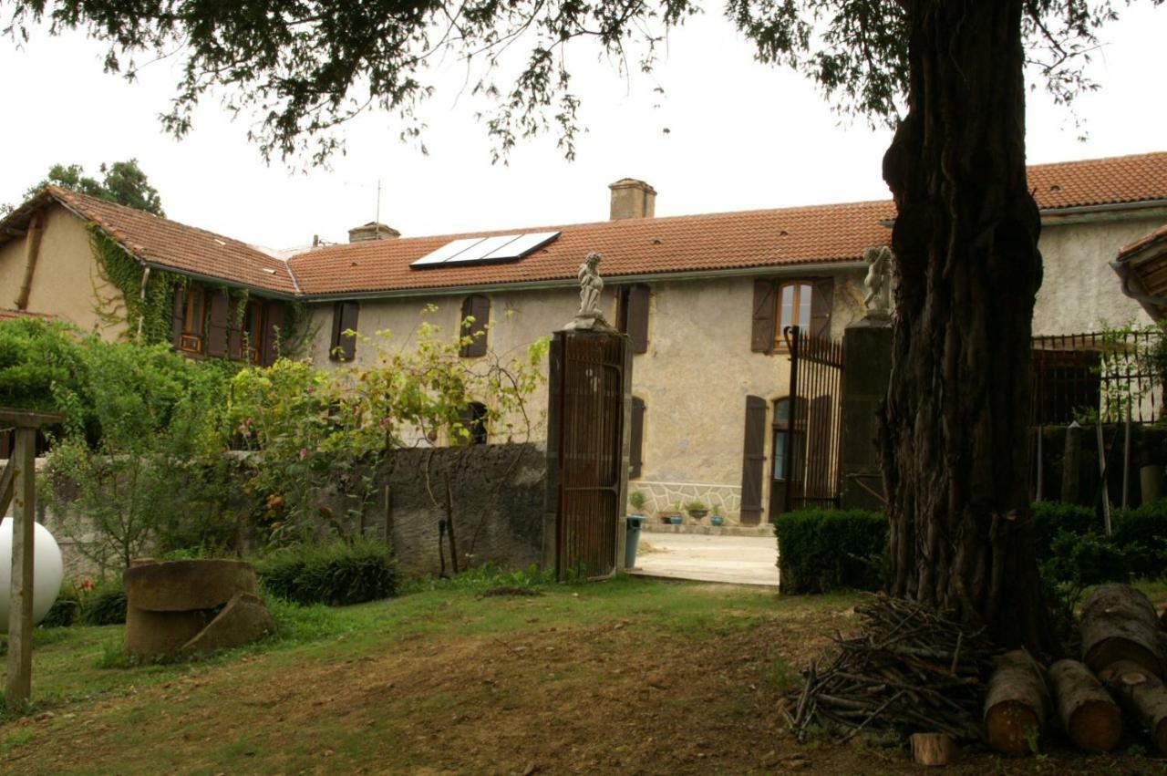 Bed and Breakfast Sous La Glycine Miélan Exteriér fotografie